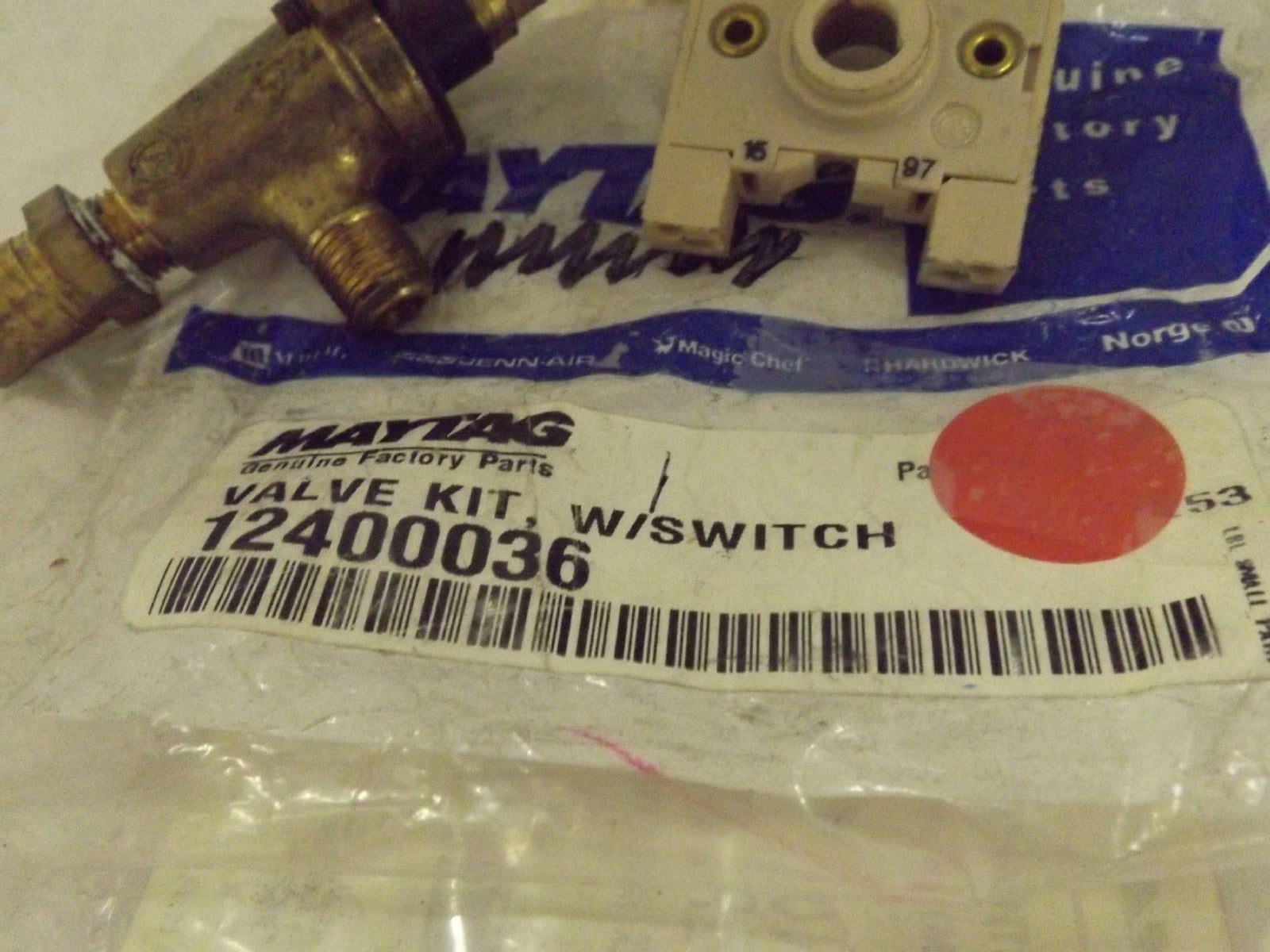 MAYTAG WHIRLPOOL STOVE 12400036 VALVE KIT W/ SWITCH NEW MAYTAG WHIRLPOOL STOVE 12400036 VALVE KIT W/ SWITCH NEW